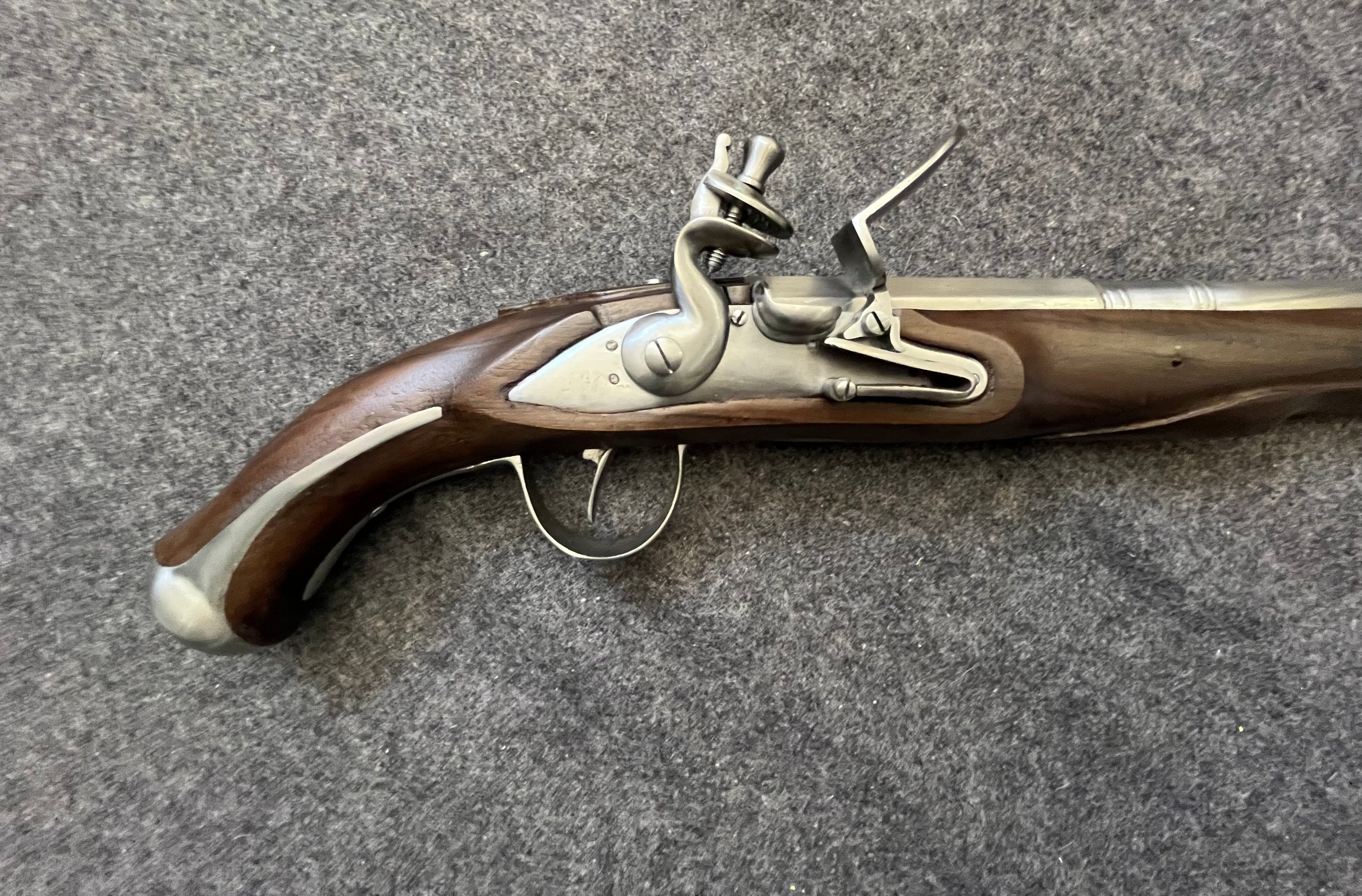 Swedish Pistol m/1704.                                           Kavalleripistol m/1704