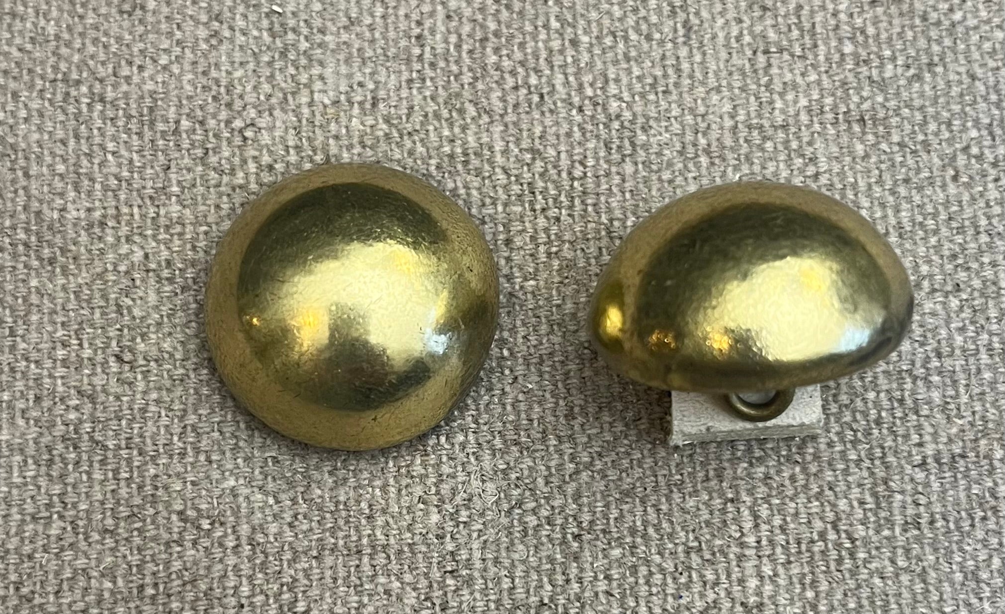 Brassbutton 25 mm #29