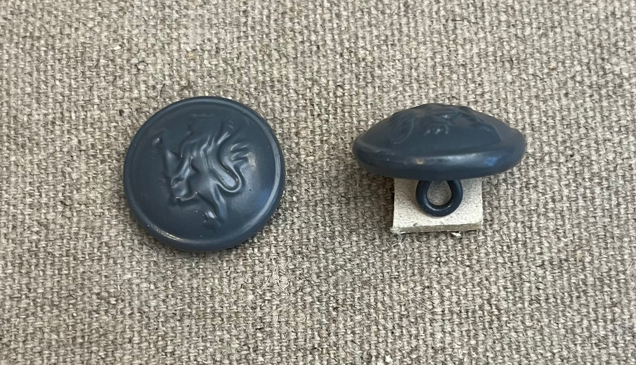 Norwegian Army Button Small #28