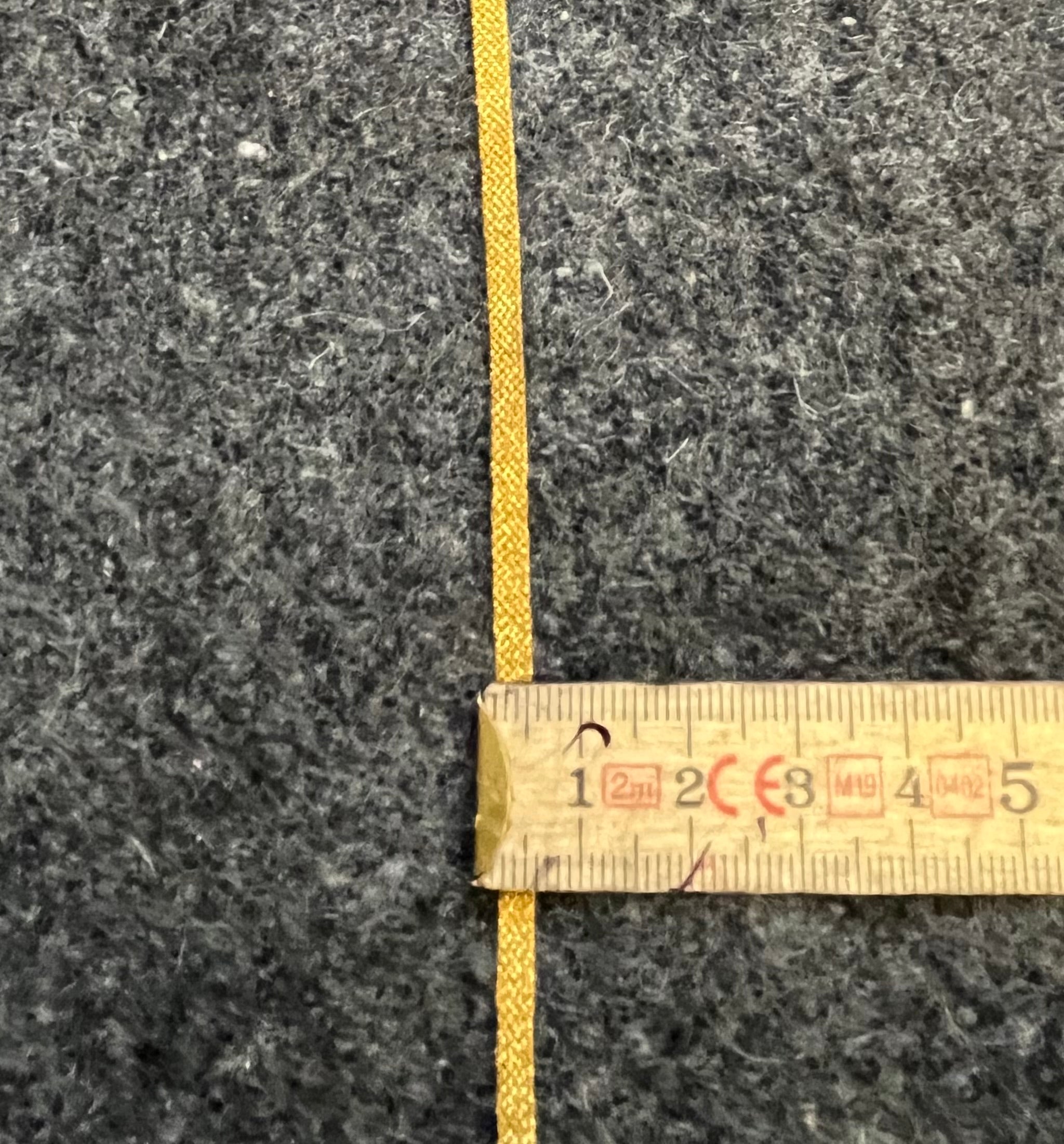 Gold Braid 5 mm Original.                                            Guldgalon 5 mm Original