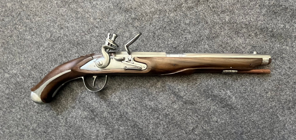 Swedish Pistol m/1704.                                           Kavalleripistol m/1704