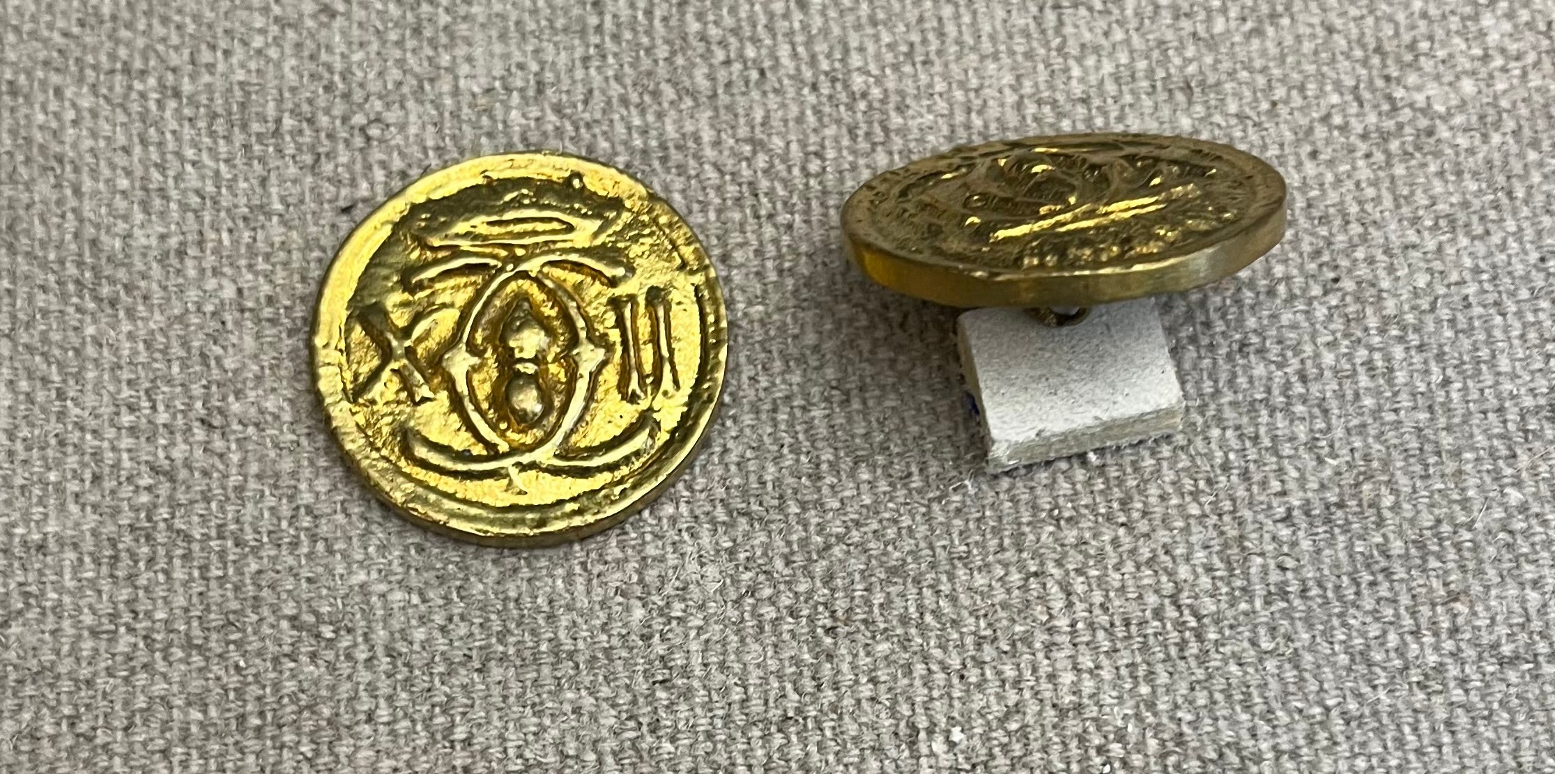 Swedish Officer GNW Button #26
