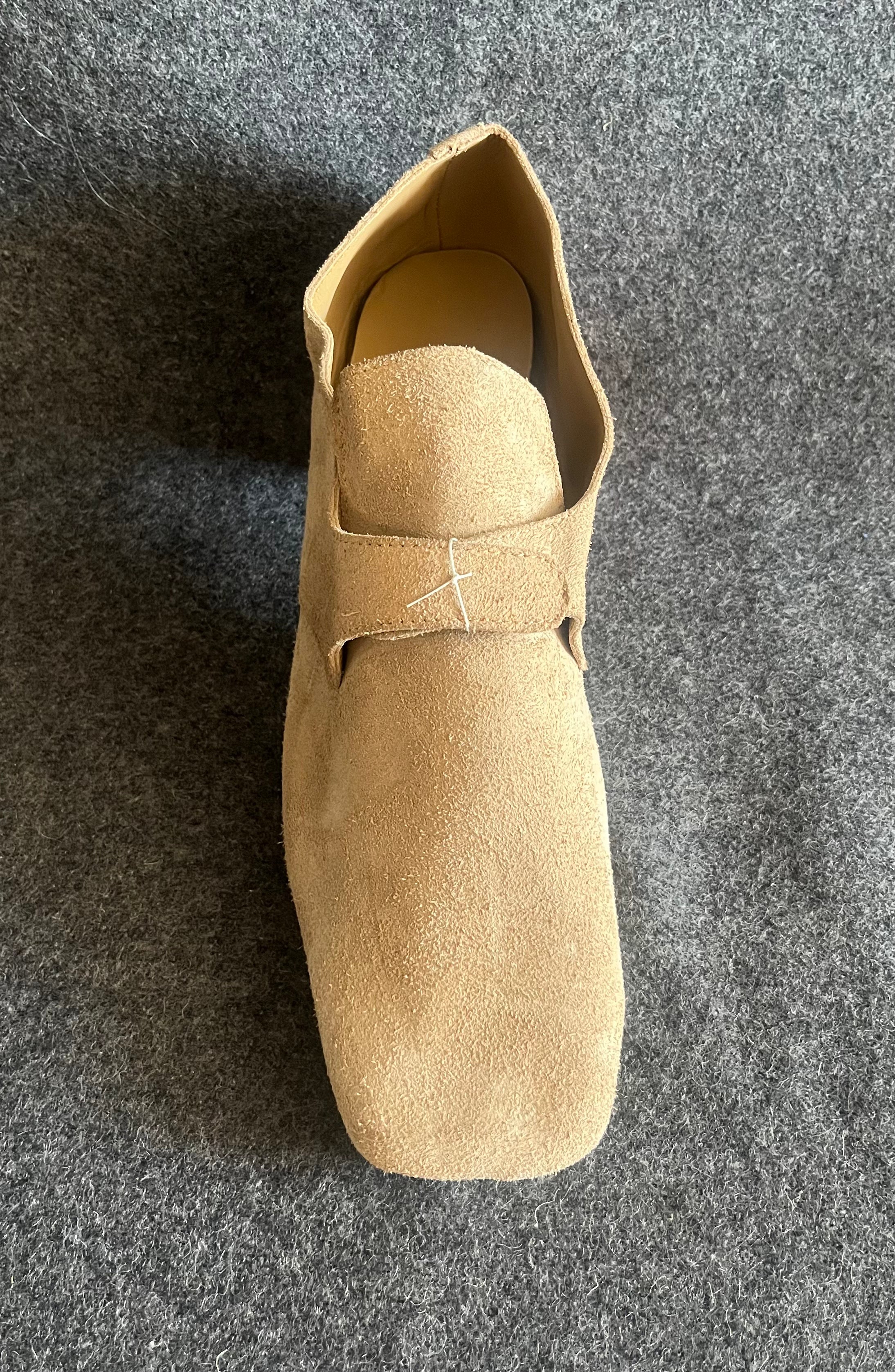Shoe late 17th and early 18th century