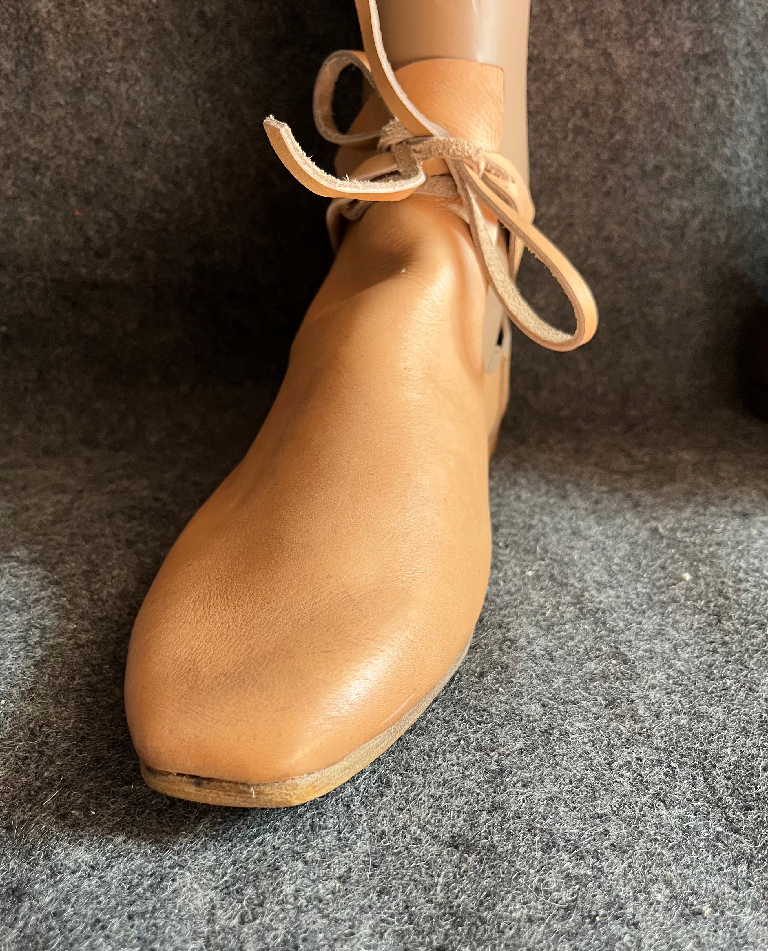 Tudor Rose Shoe 16th-18th century